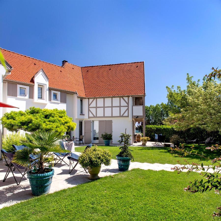 Cosy Strasbourg Hotel Mundolsheim